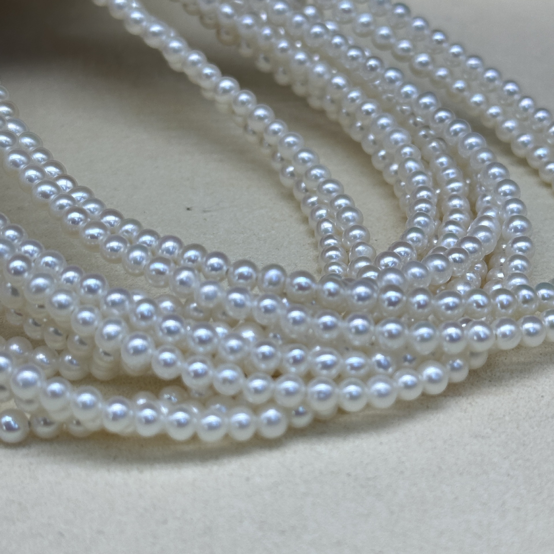 厂家直销诸暨珍珠3-4mm淡水珍珠强光基本无暇近正圆baby项链