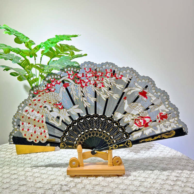 Factory Direct Supply Peacock Lace-Trimmer Foldable Fan Chinese Style Craft Folding Fan in Stock Wholesale New Lace Fan