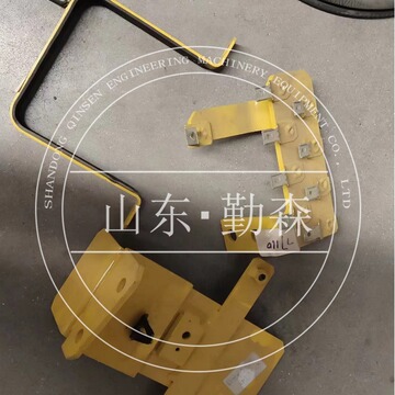 工程机械配件 控制阀支架6745-71-6410 pc300-8-阿里巴巴