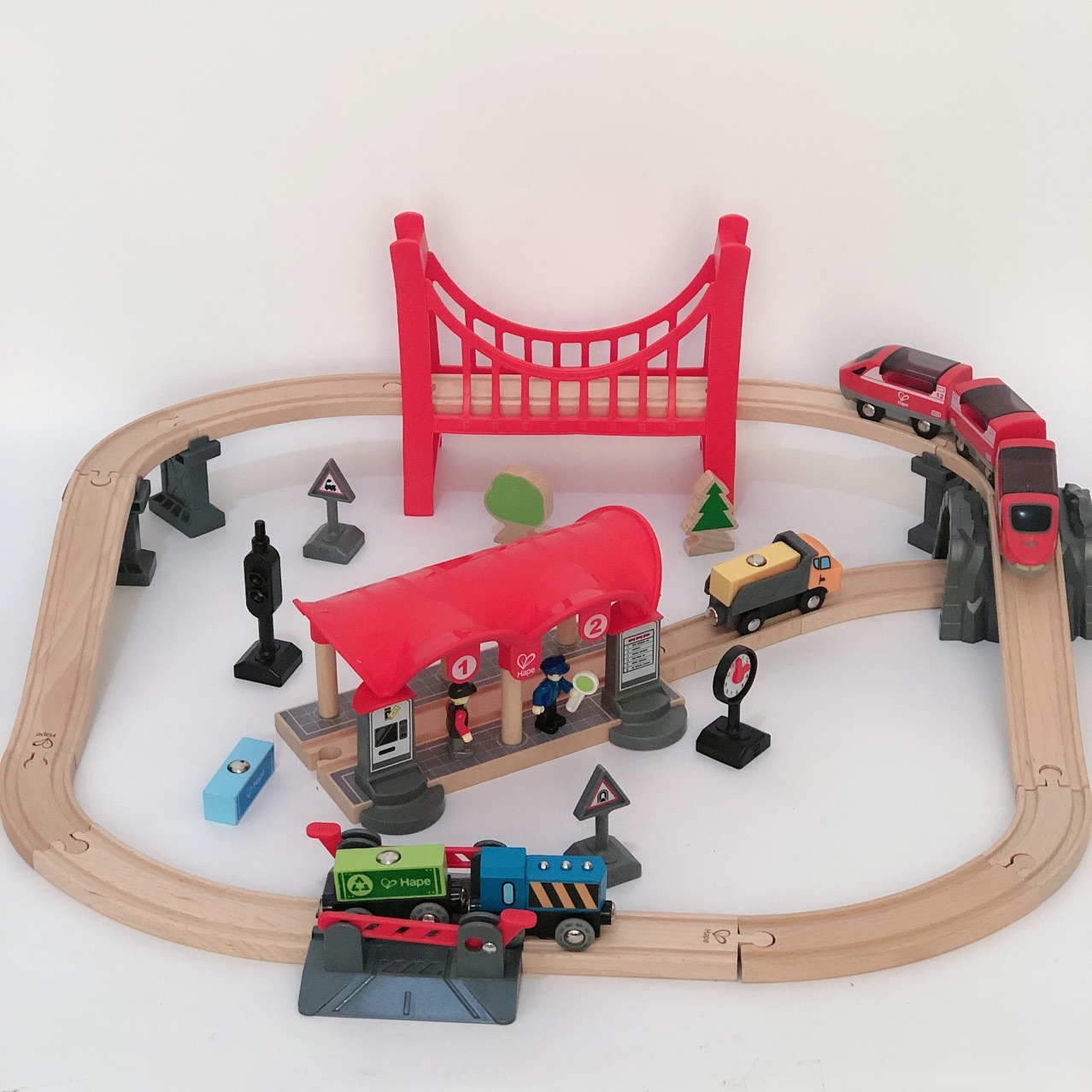 hape多功能火车轨道套装模型木质拼装积木儿童电动男孩益智玩具