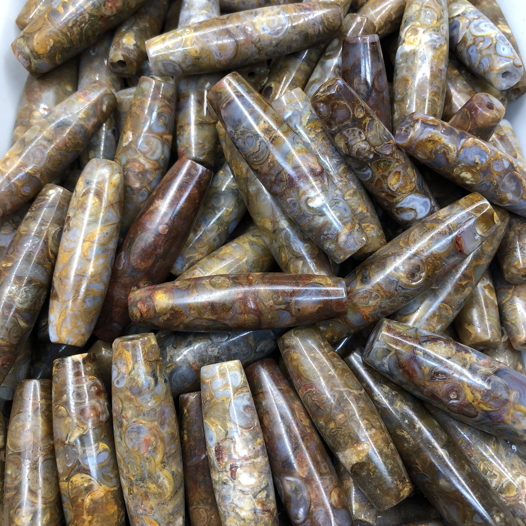 法螺天珠瓷白满螺吊坠配饰饰品辽螺蜗牛石厂家一手货源