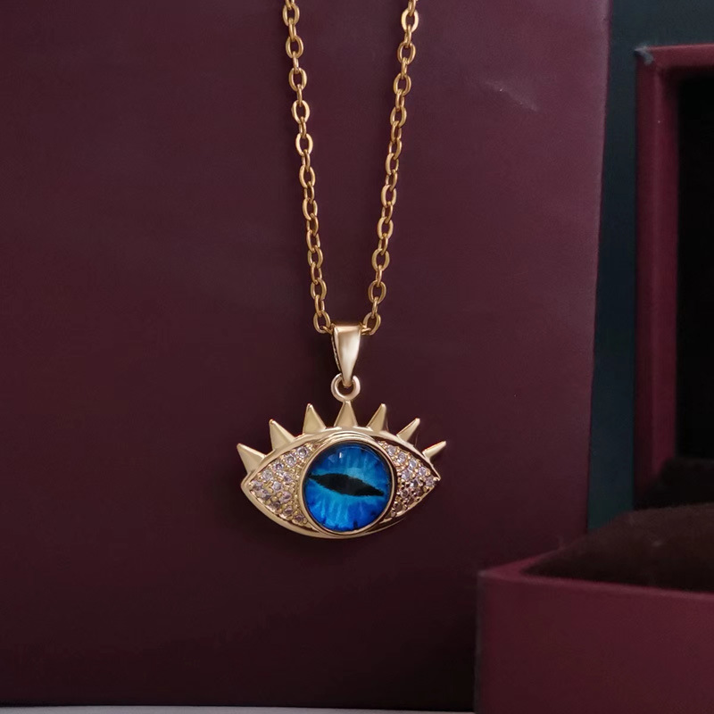 European and American Dark Style Blue Eyes Titanium Steel Necklace Oil Dripping Devil's Eye Clavicle Chain Bohemian Foreign Trade Wholesale