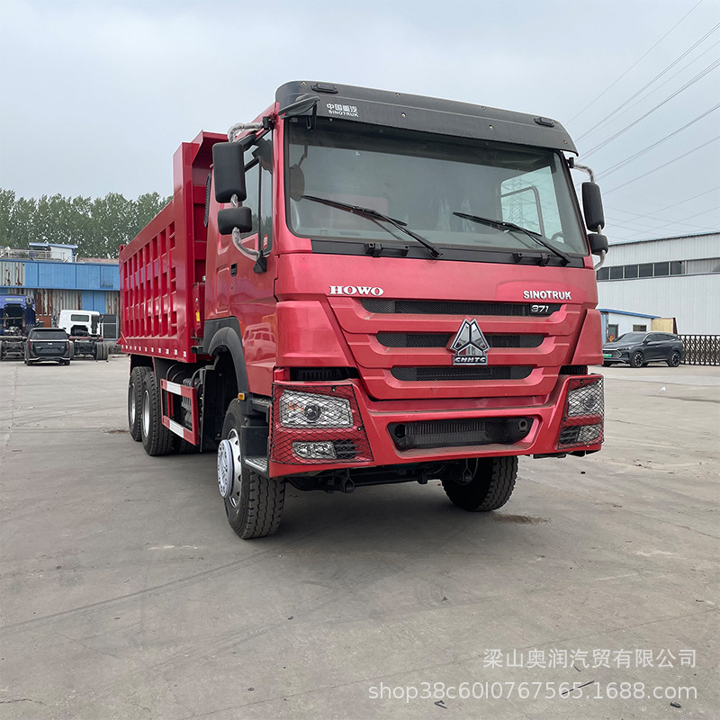 豪沃10轮自卸卡车出口 右驾驶舱渣土车厢货车 371马力翻斗垃圾车