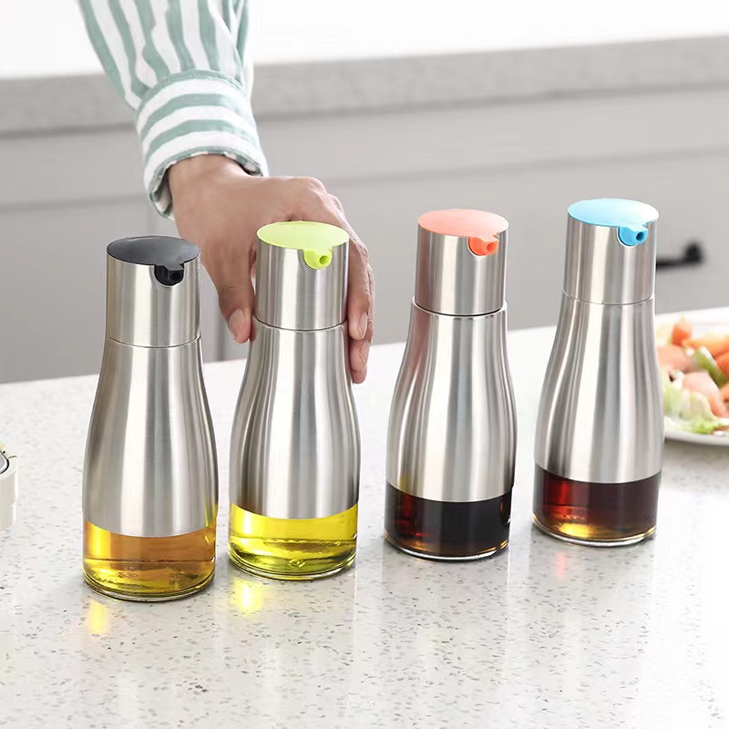 320ml Stainless Steel Leather Oil Bottle Kitchen Soy Sauce and Vinegar Cooking Wine Glass Seasoning Oil Pot Factory in Stock Wholesale