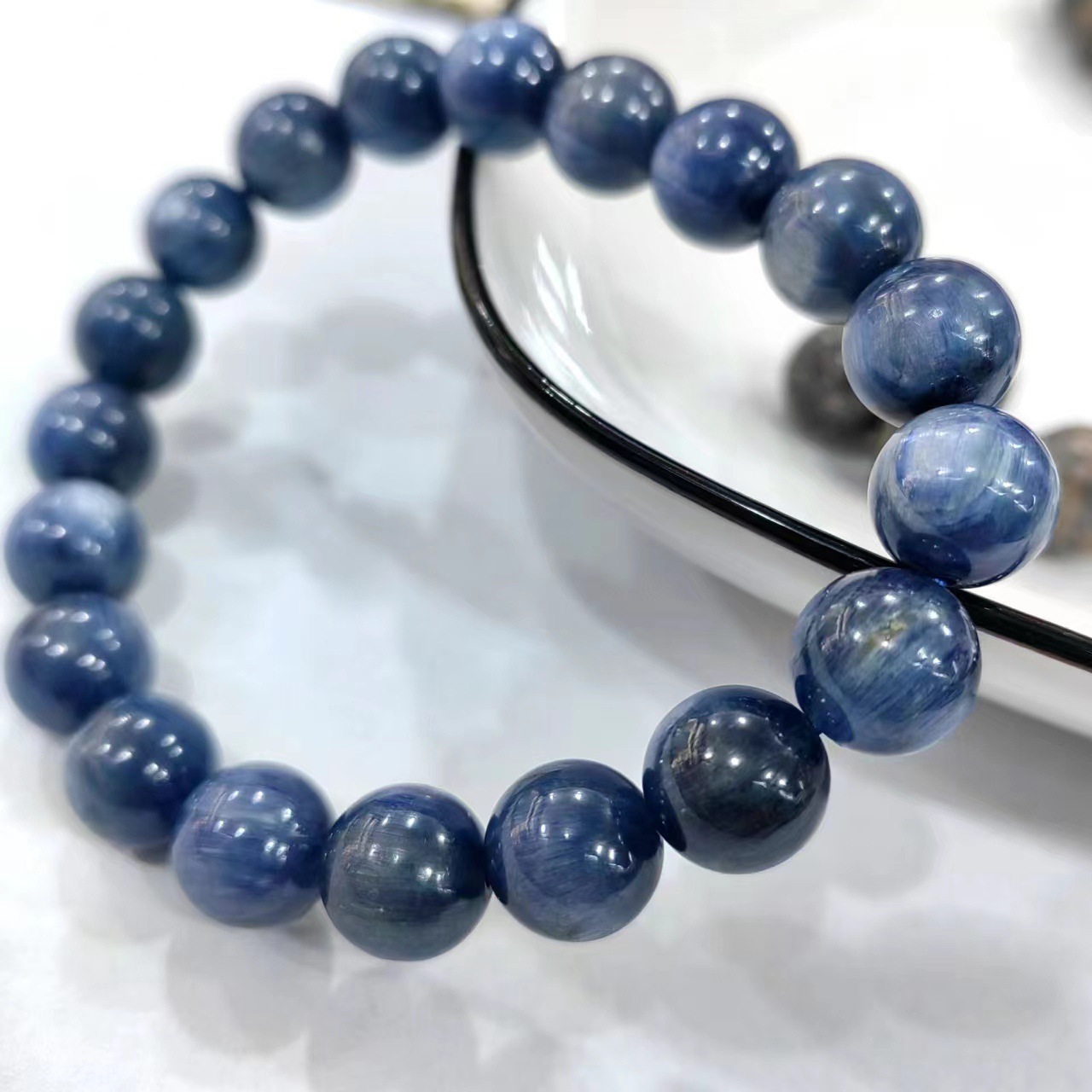 天然蓝晶石手链圆珠猫眼蓝宝石蓝水晶手串高级感配饰饰品男女手链