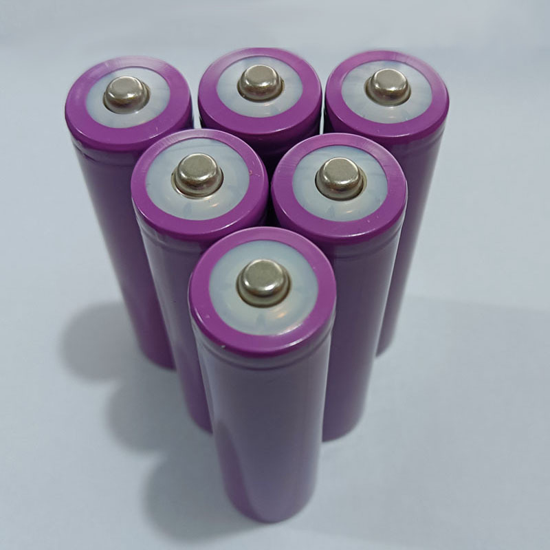弘力18650充电锂电池3.7v 锂离子电池 强光手电筒锂电池 激光笔