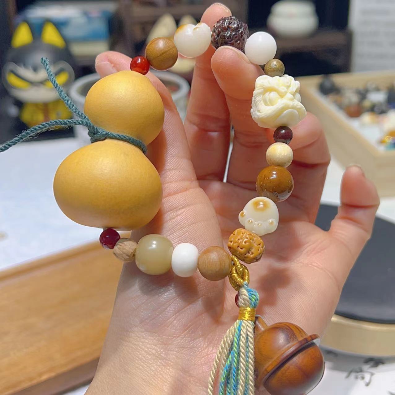 文玩多宝葫芦手串搭配象牙果醒狮花梨木铃铛天然葫芦-阿里巴巴