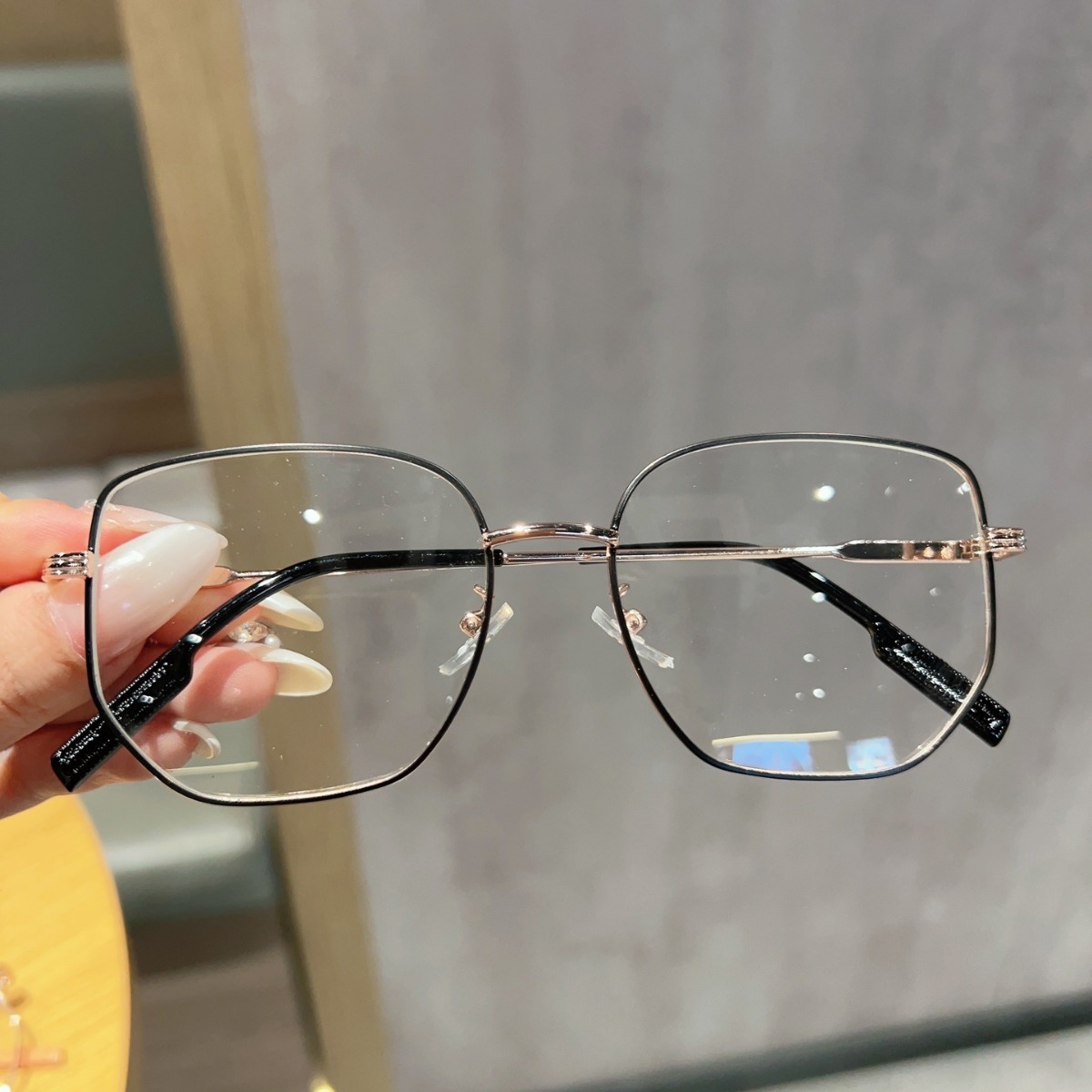 新款时尚超轻金属防蓝光眼镜个性圆形眼镜女平光镜高级感ins框架