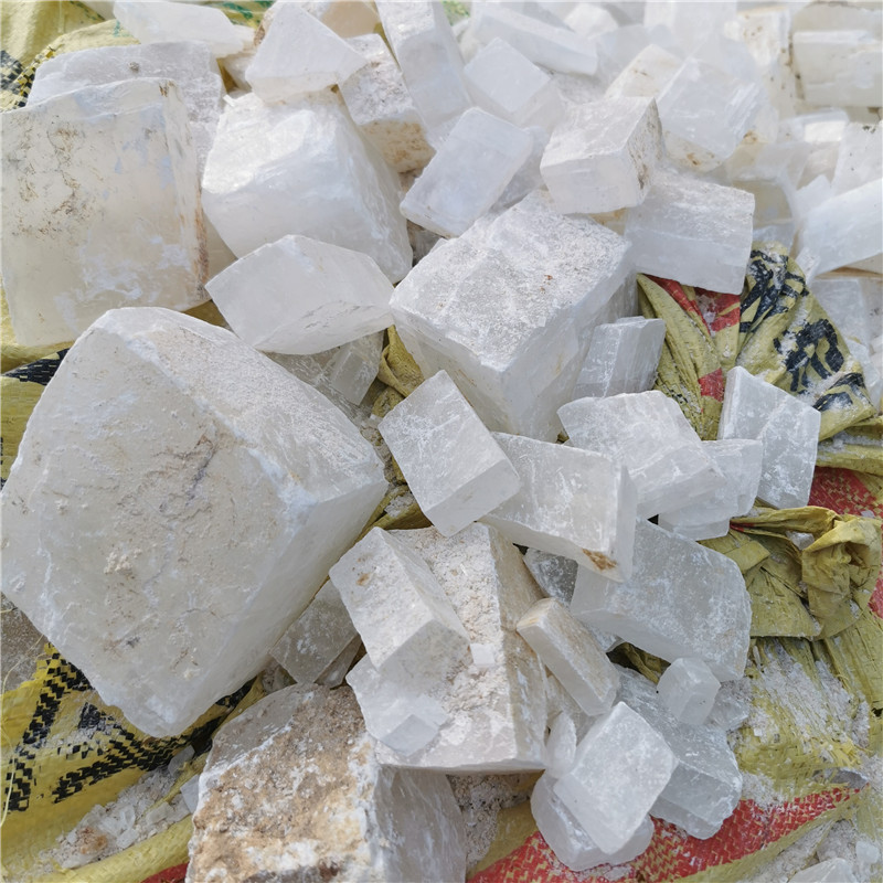 现货供应方解石块白色 黄色工艺品雕刻用方解石原矿石 方解石颗粒