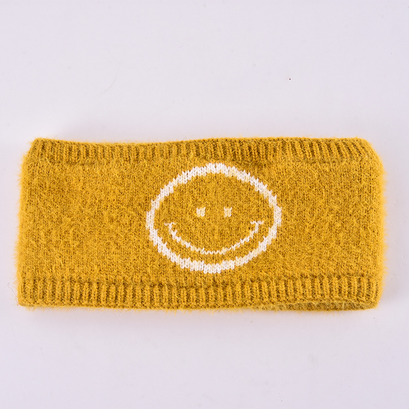 2021 New Knitted Smiley Face Scarf Plush Knitted Windproof Confinement Hair Band Internet Celebrity Same Style Headwear Headband Wholesale