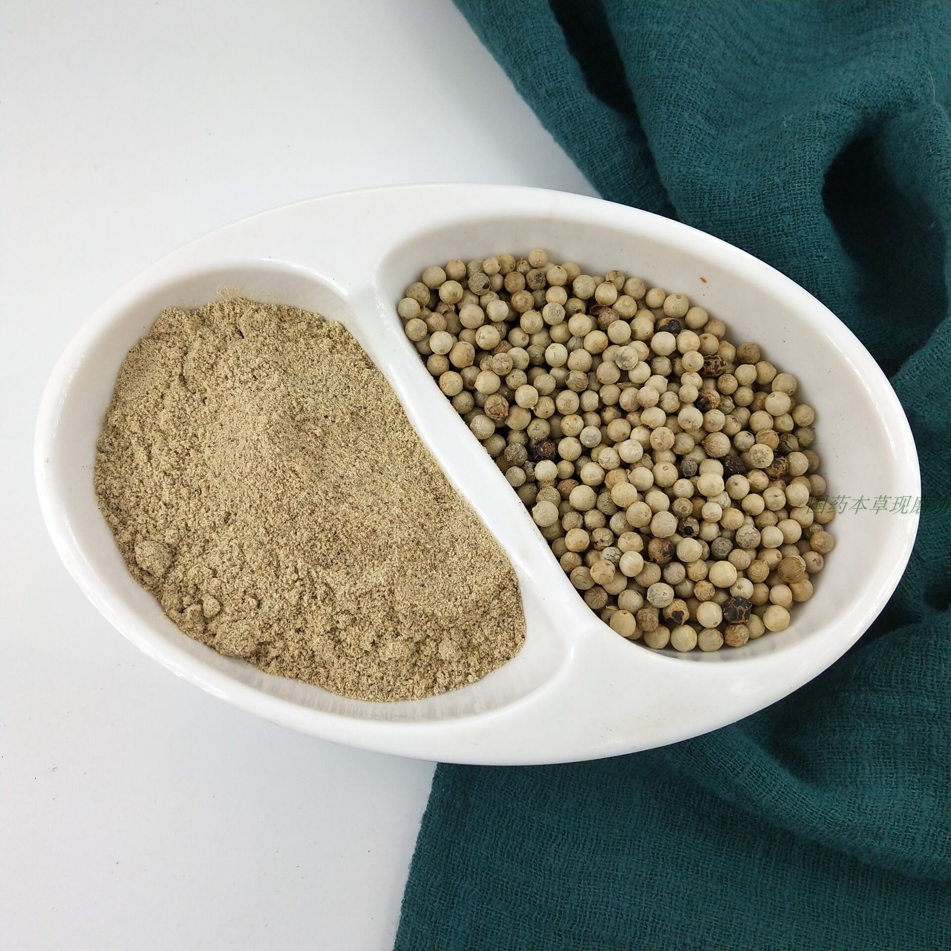 白胡椒粉500克另有中药材制杏仁制桃仁木鳖子粉 香料调料胡椒包邮