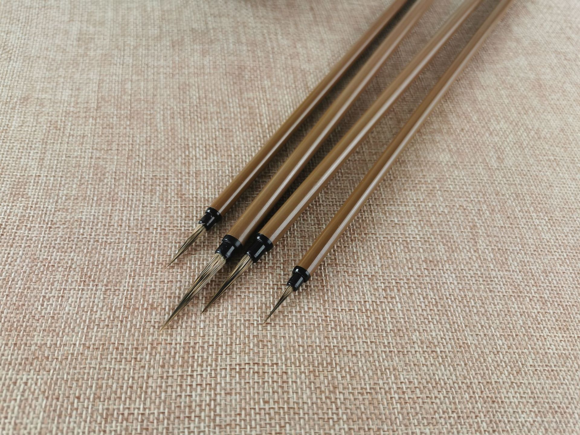 墨雅轩大中小叶筋笔 精细石獾勾线毛笔 小圭笔山水国画点眉描绘笔