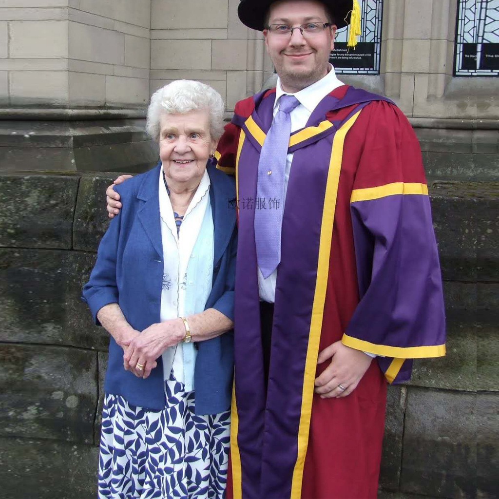 英国剑桥大学学士服硕士服英式成人大学毕业学位服套装