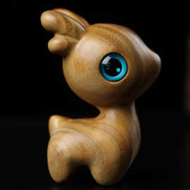 绿檀木动物木雕食梦鹿手把件可爱迷你小鹿萌萌鹿小摆件工艺小礼品