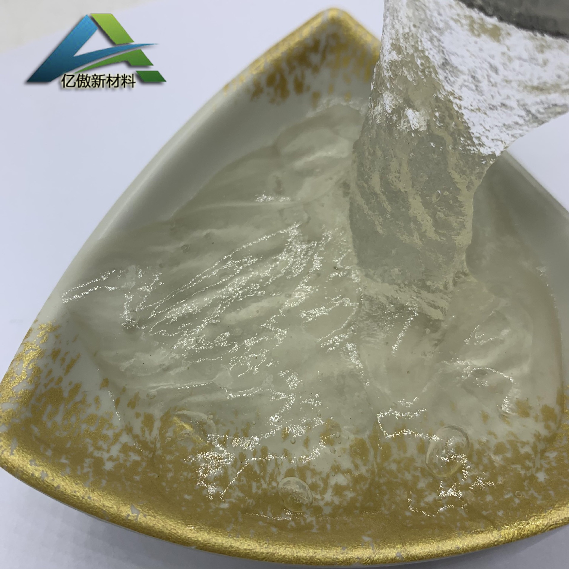 硅酸镁锂无机凝胶增稠剂高粘度耐碱性强透明无机凝胶膨润土