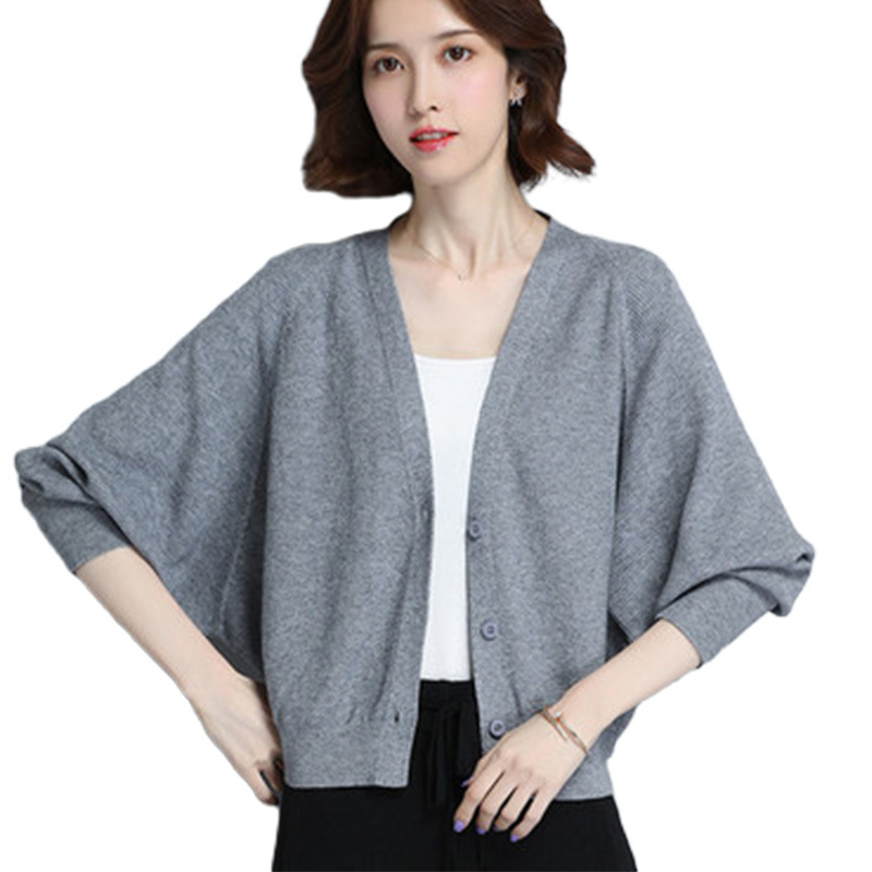 春秋短款蝙蝠衫长袖外搭披肩2022新款小个子针织上衣开衫外套初秋