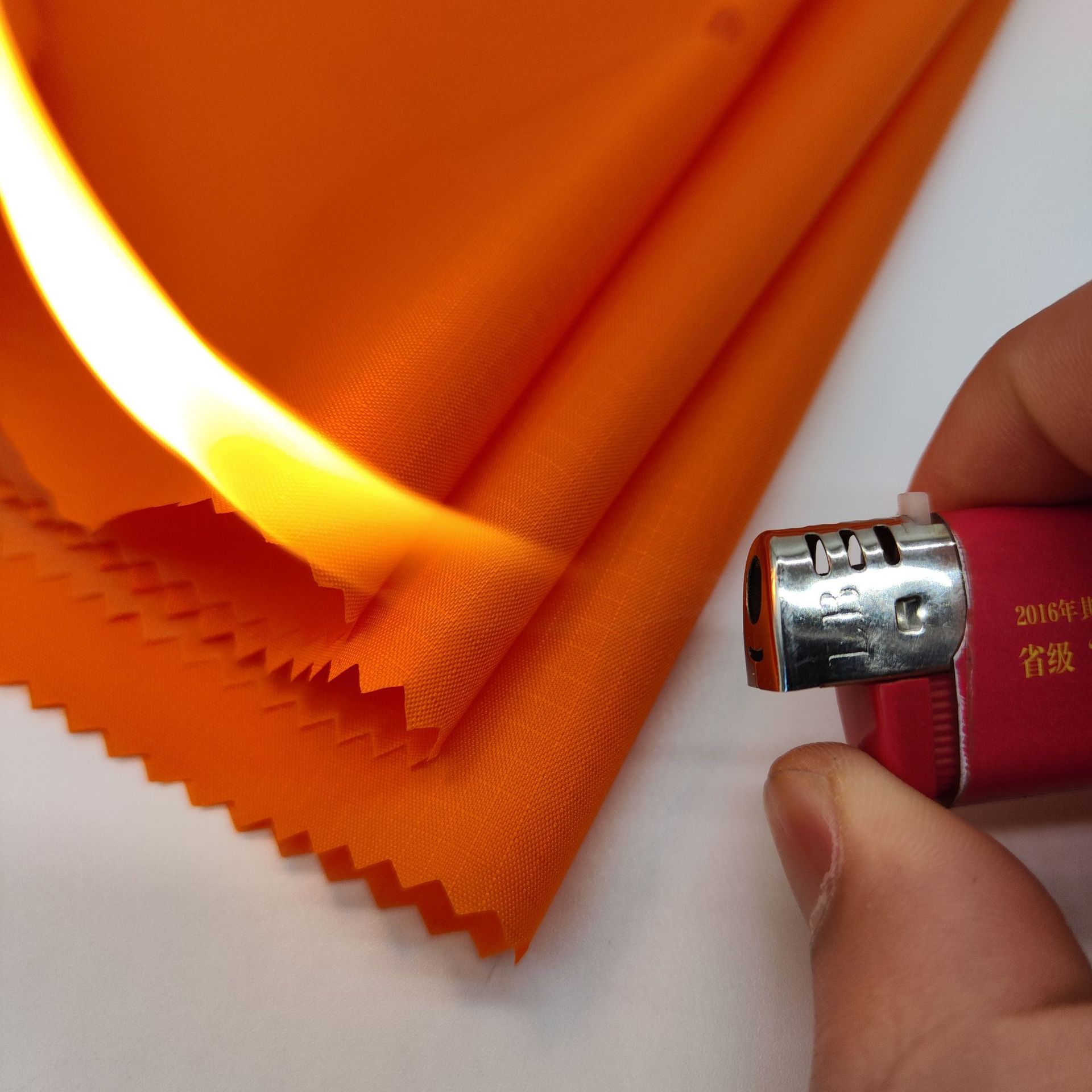 210t格子尼丝纺防水阻燃pu涂层高水压高撕裂帐篷面料户外防水面料