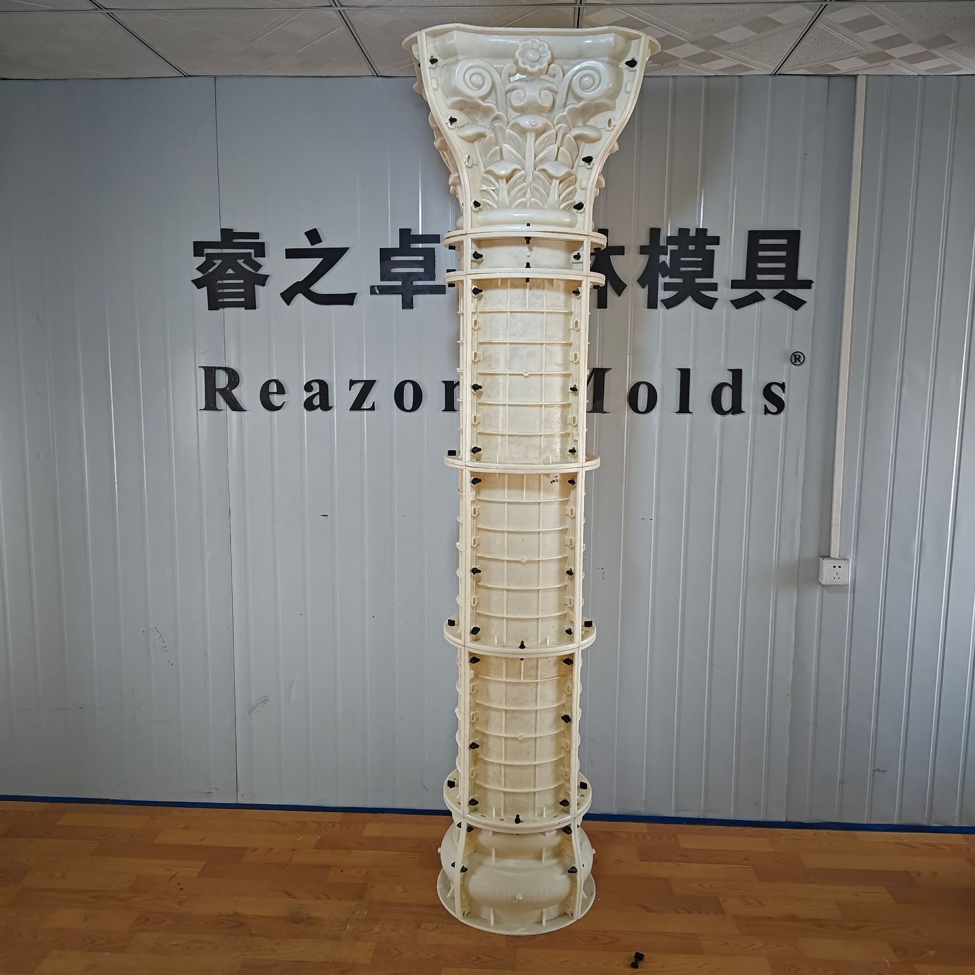 欧式建筑别墅庭院大门圆形光面柱模型现浇水泥罗马柱模具厂家批发
