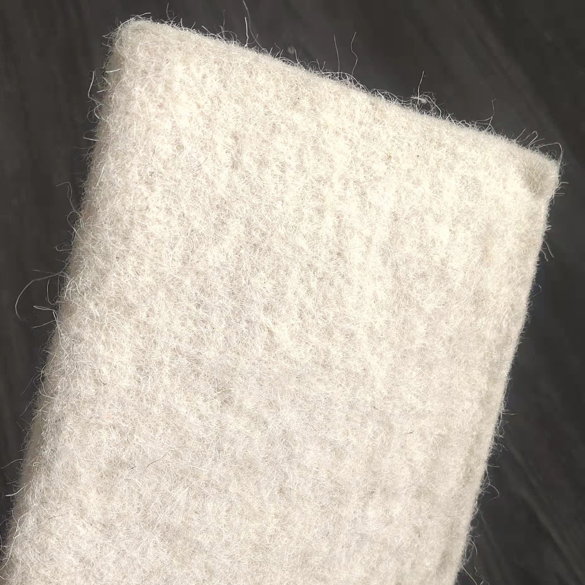 针刺羊毛毯羊毛毡 工厂供应各厚度毛毡 粗细毛针扎吸油无静电毡布