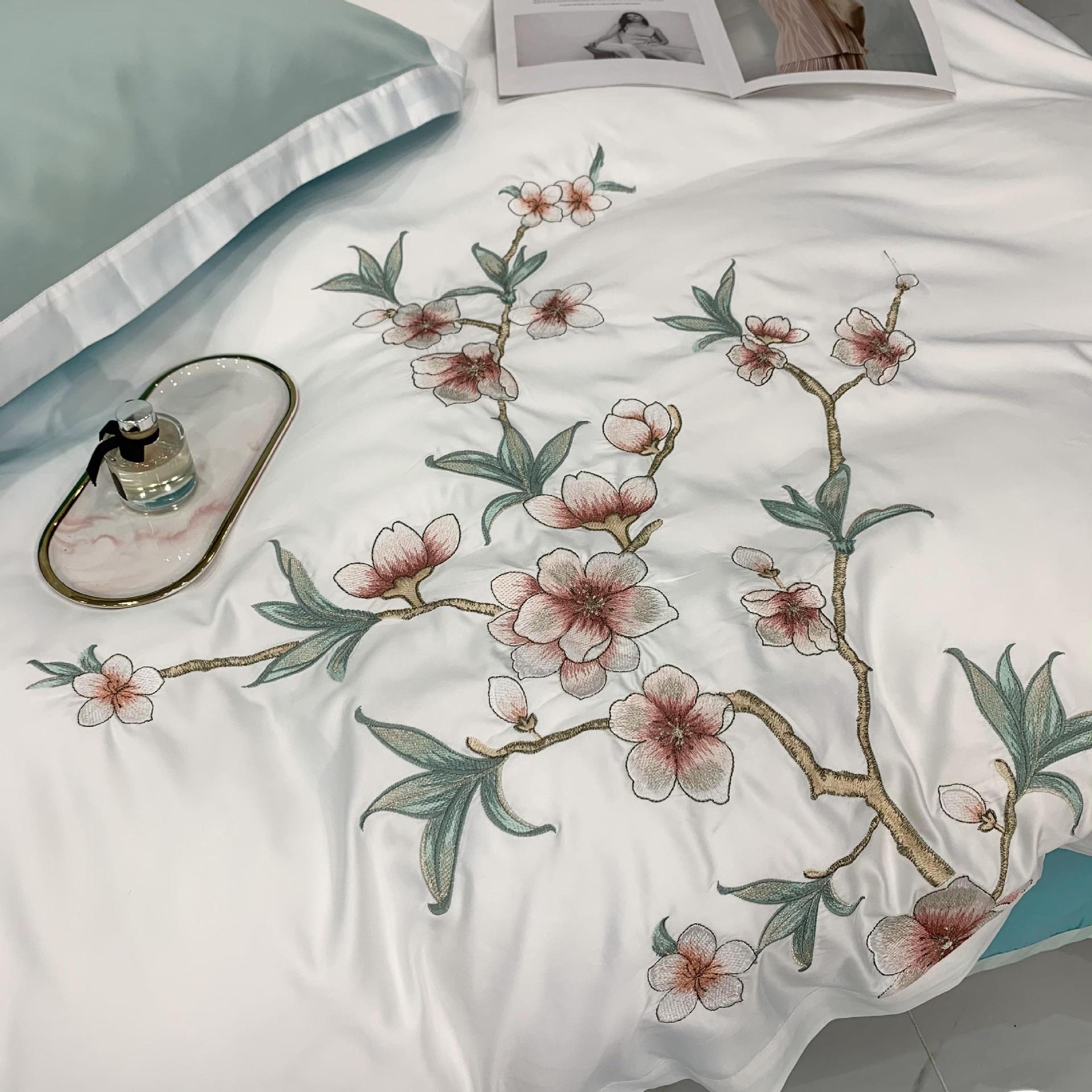 新中式刺绣花卉全棉床上用品高档真丝被套奢华简约纯棉