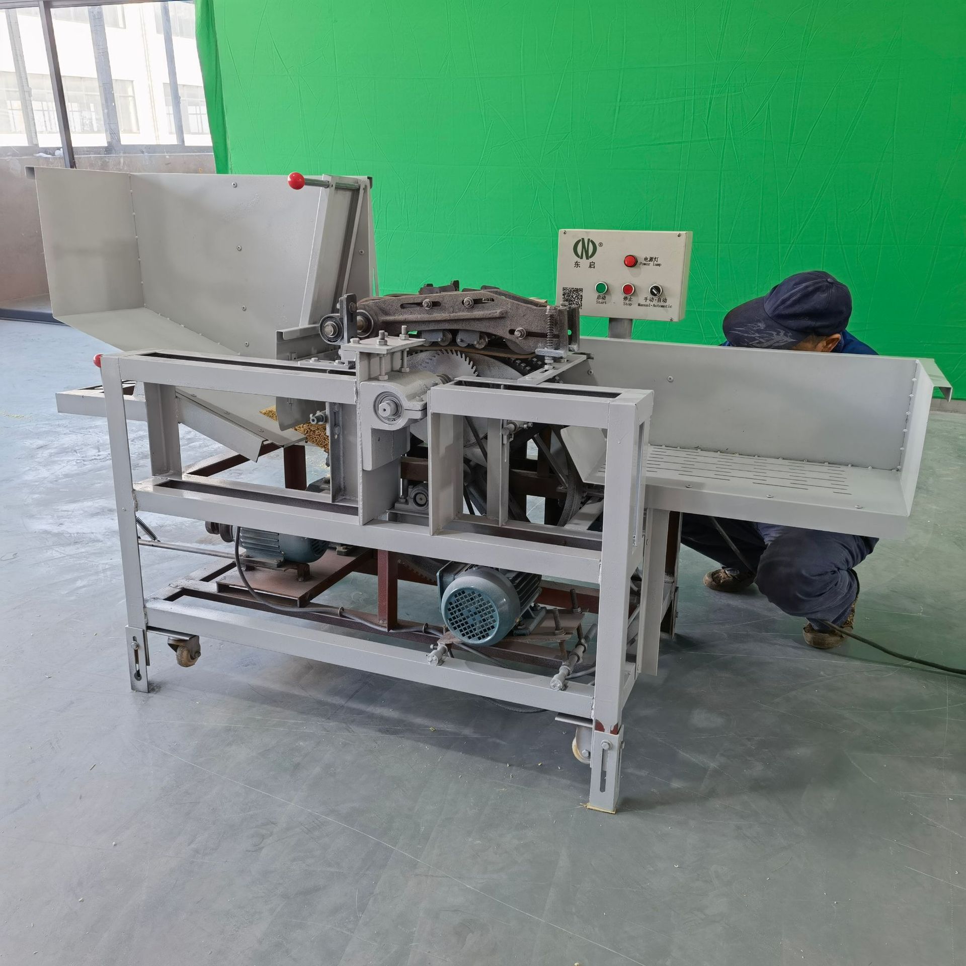 专业生产优质 筷子机 牙签机 圆筷削尖机 浙江东南筷子机厂