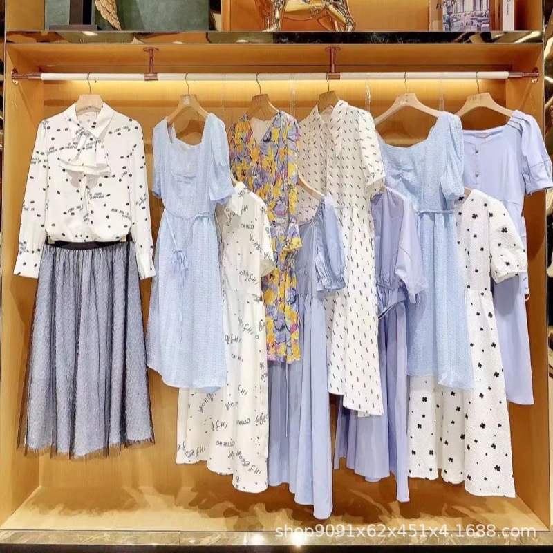 广州十三行夏装女装批货品牌撤柜尾款女装清货剪标衣服直播货源