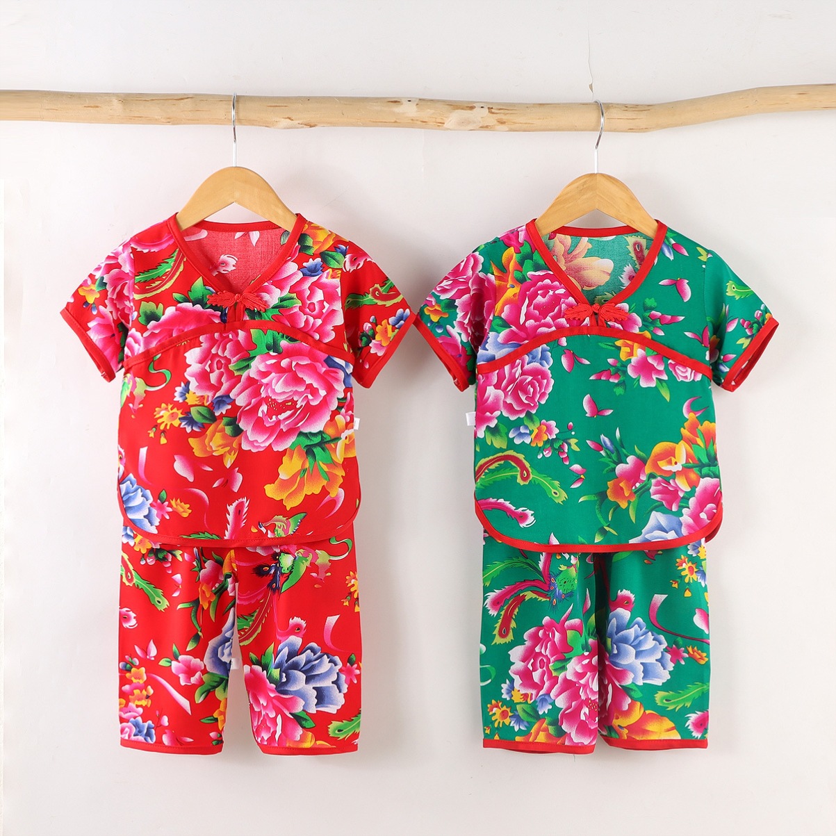 东北大花婴儿服网红儿童大花裤家居服短裤衣服男宝男童包屁衣花衣