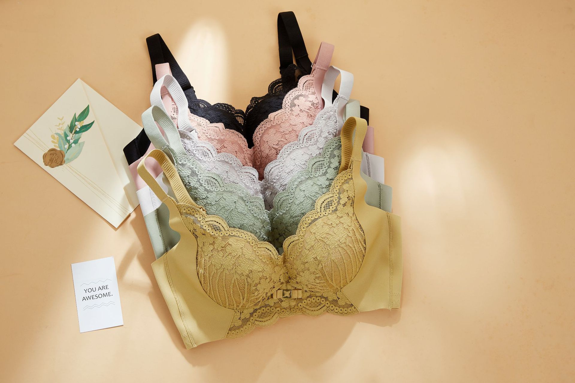 2197#内衣加厚大胸显小蕾丝文胸无钢圈收副乳小胸聚拢内衣单件