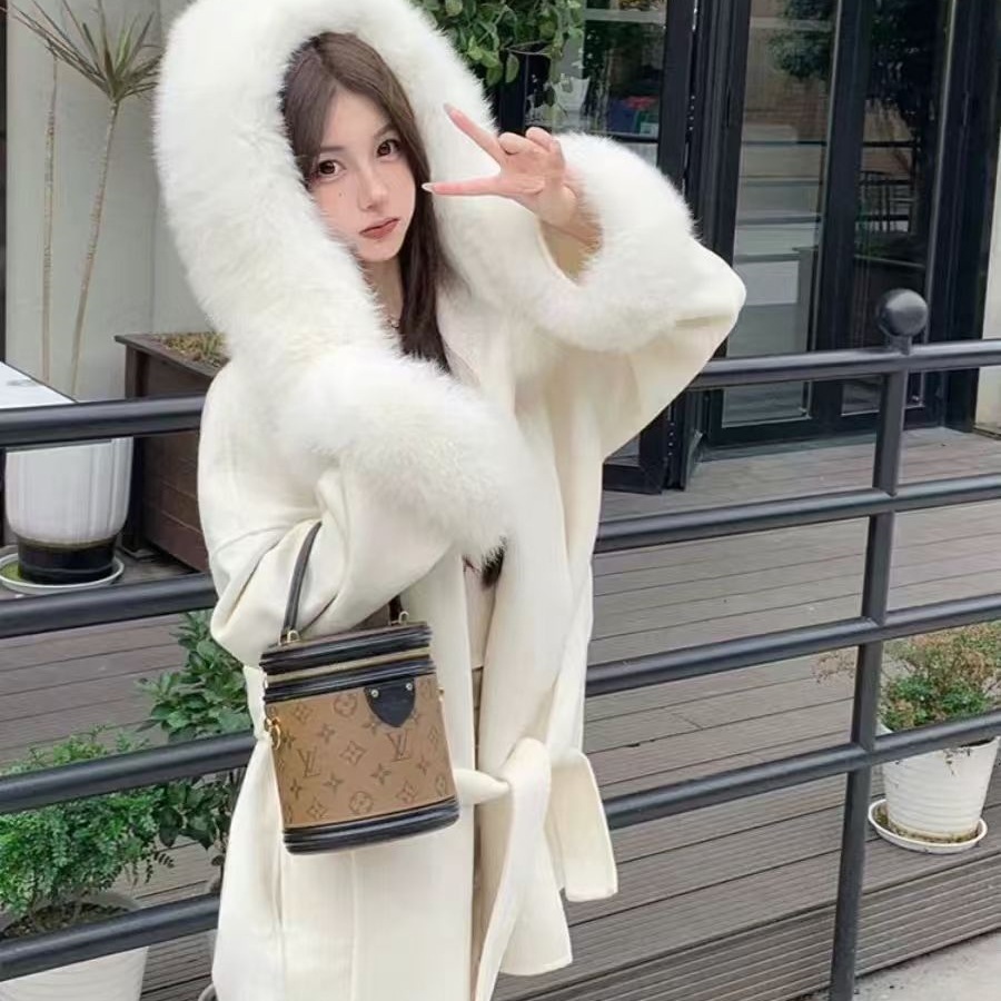 气质名媛双面狐狸毛领羊毛斗篷毛呢外套秋冬款新款呢子大衣女