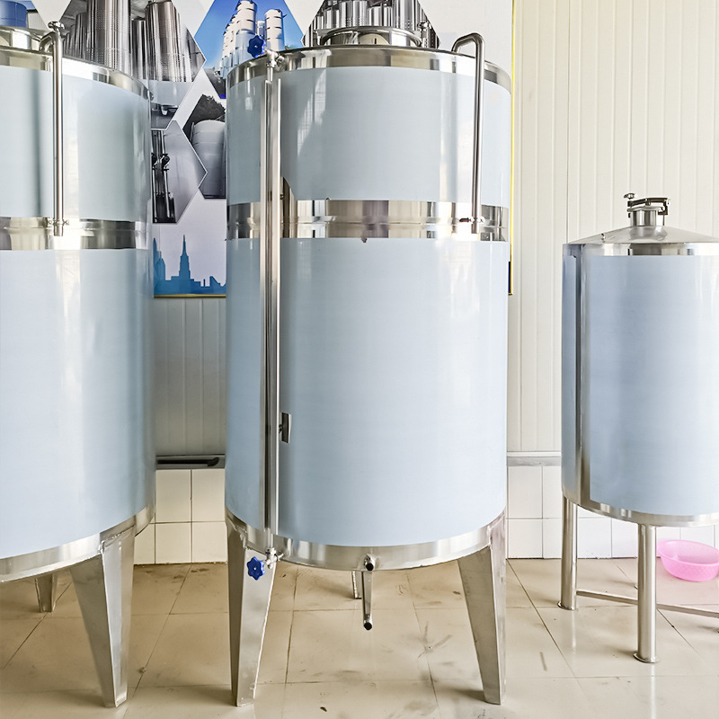 2吨不锈钢储油罐 储酒罐 商用储油容器 密封隔虫鼠