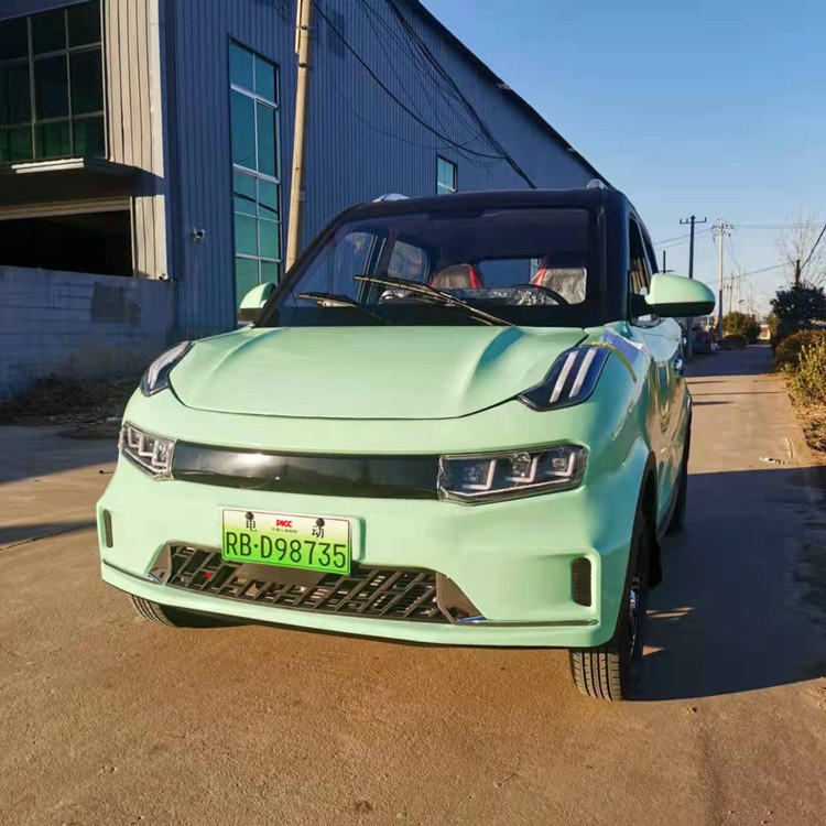 全封闭电瓶代步车新款电动四轮小型女士家用车新能源油电两用成人