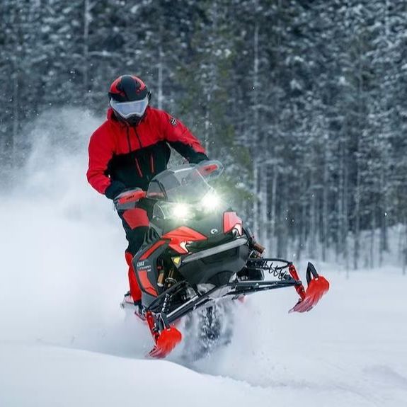 户外滑雪场雪地车xterrain re 900 ace turbo雪地摩托车履带摩托