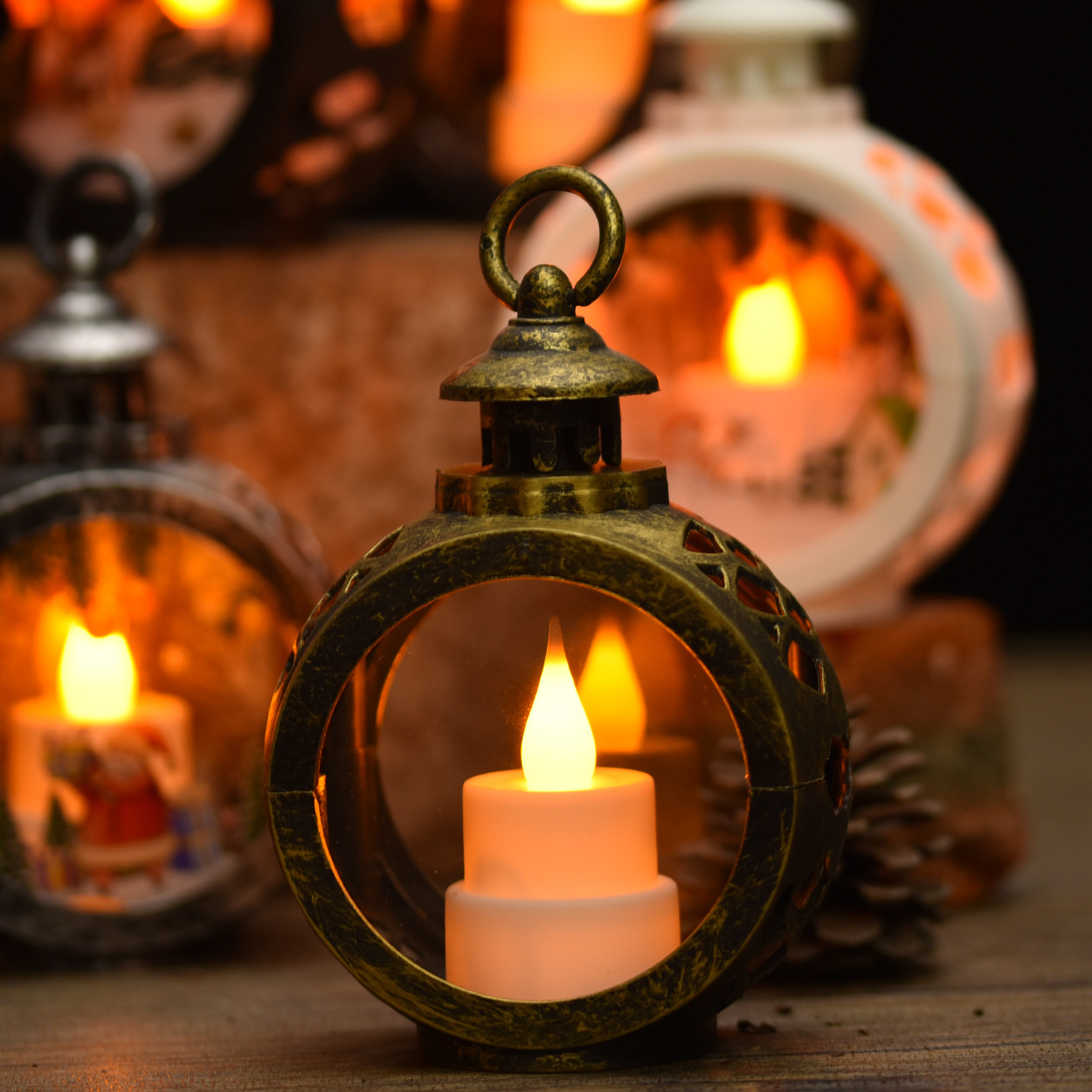 Retro Style Lamp LED Candle Light Halloween Candlestick Christmas Decorations Holiday Decoraive Hangings round Electronic Light