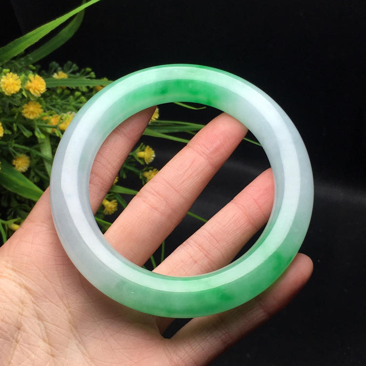 批发供应 缅甸翡翠糯米种冰飘绿圆条手镯复古女士手镯镇平玉器批