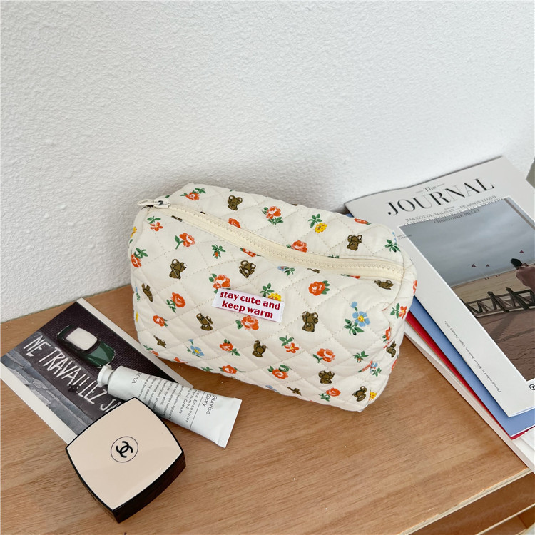 Homemade Cartoon Bear Flower Cosmetic Bag Large Capacity Portable Travel Toiletry Bag Sundries Storage Bag Three-Piece Set