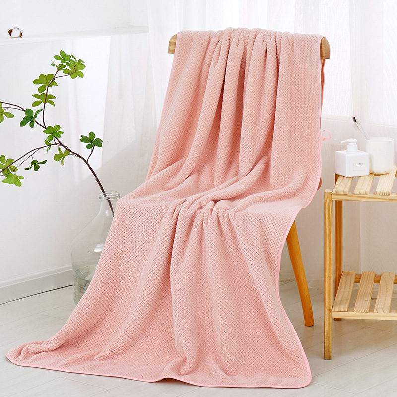 Large Bath Towel plus-Sized Thickened 90*175 Coral Velvet Pineapple Plaid Adult Quick-Drying Absorbent Bath Towel Factory Wholesale