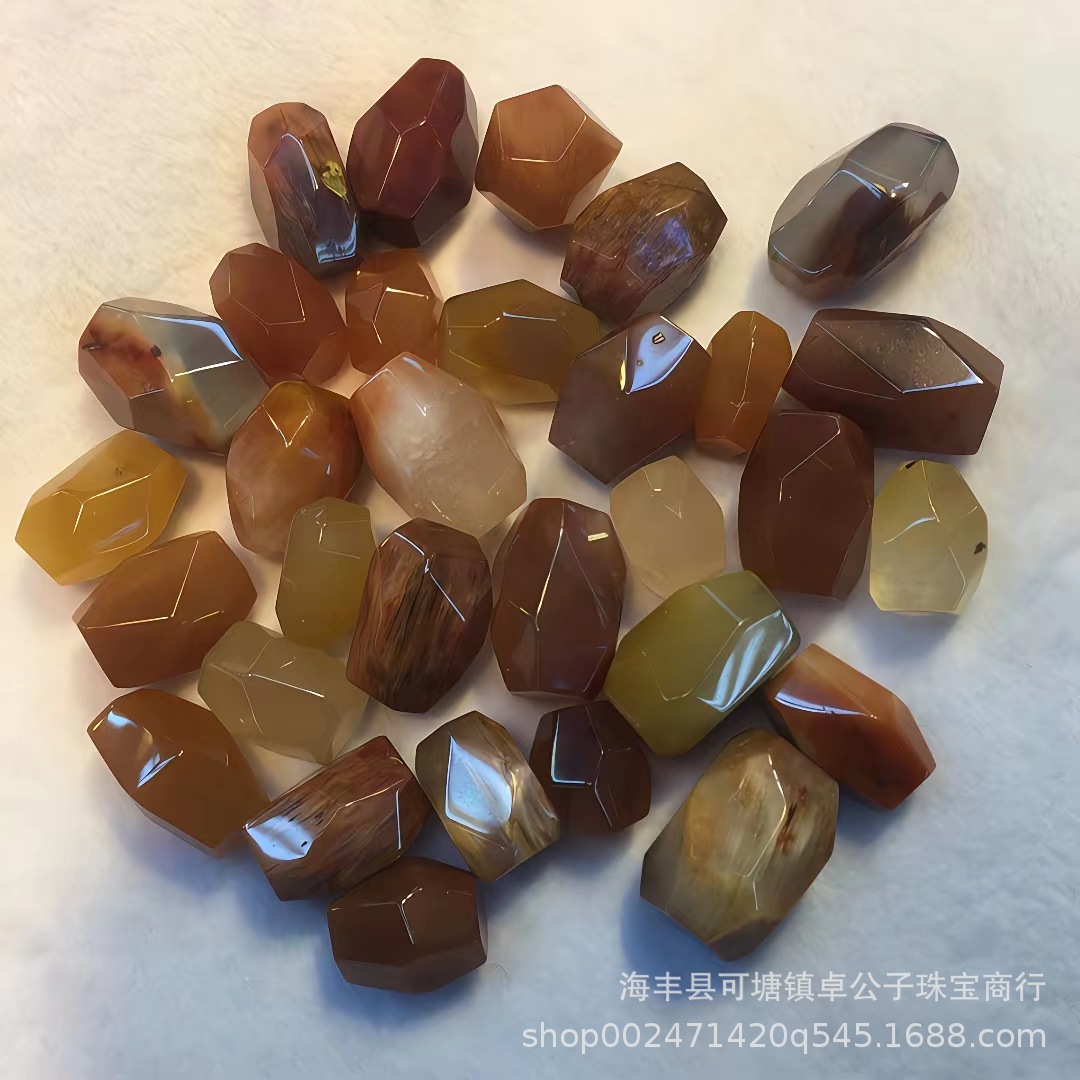 天然红兔毛水晶随形吊坠裸石颜色鲜艳切工精细随型diy配件无孔