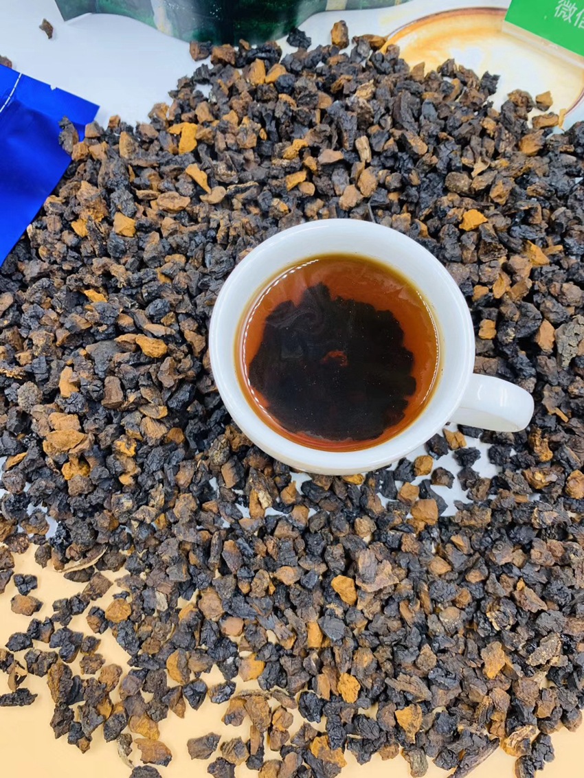 俄罗斯桦树茸颗粒一袋一斤黑金桦树茸散装小碎块一件代发批发