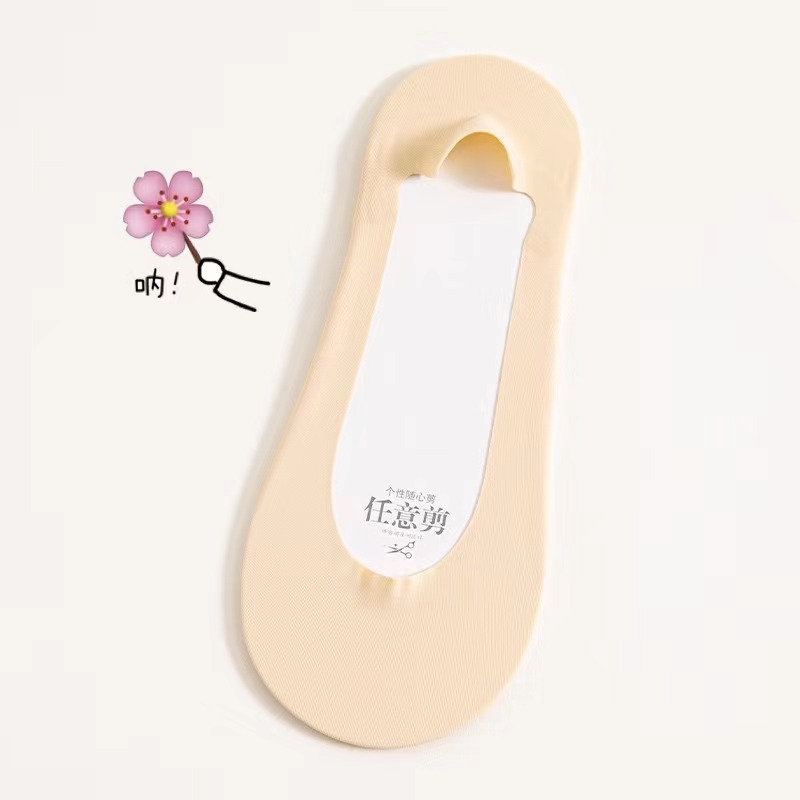 Best-Seller on Douyin Arbitrary Cut Ice Silk Socks Women's Heel Silicone Tight Cotton Bottom Invisible Socks Non-Slip Transparent Boat Socks