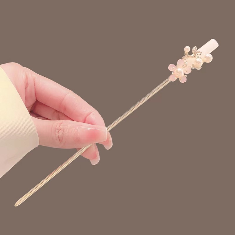 珍珠花朵仿白玉发簪女简约高级感发钗古风汉服旗袍盘发簪子头饰