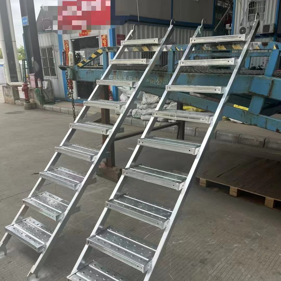爬梯脚手架梯子镀锌外架楼梯建筑工地盘扣式脚手架移动钢爬梯