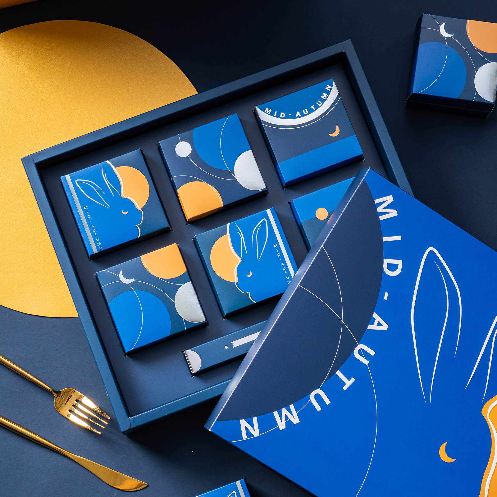 22创意蓝色中秋6粒月饼礼盒包装 烘焙手工蛋黄酥盒子冰皮手提盒批