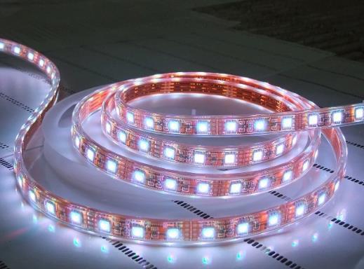 欧司朗灯带2835灯珠恒压24v功率12-72w衣橱柜灯展柜室内照明