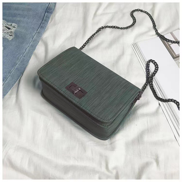 Women's Bag 2023 Spring/Summer New Small Square Bag Shoulder Messenger Bag Student Mini Chain Bag Fashion Bags Wholesale 