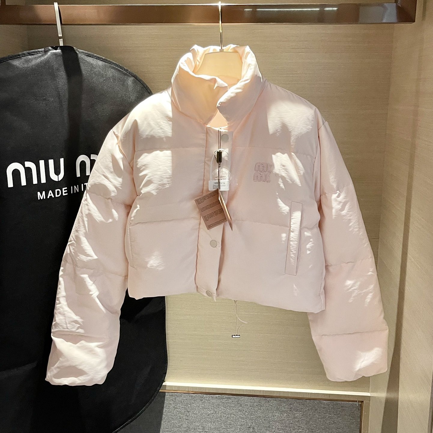 冬季新款miumiu缪缪超嗲樱花粉小个子羽绒服领短款羽绒服女士外套