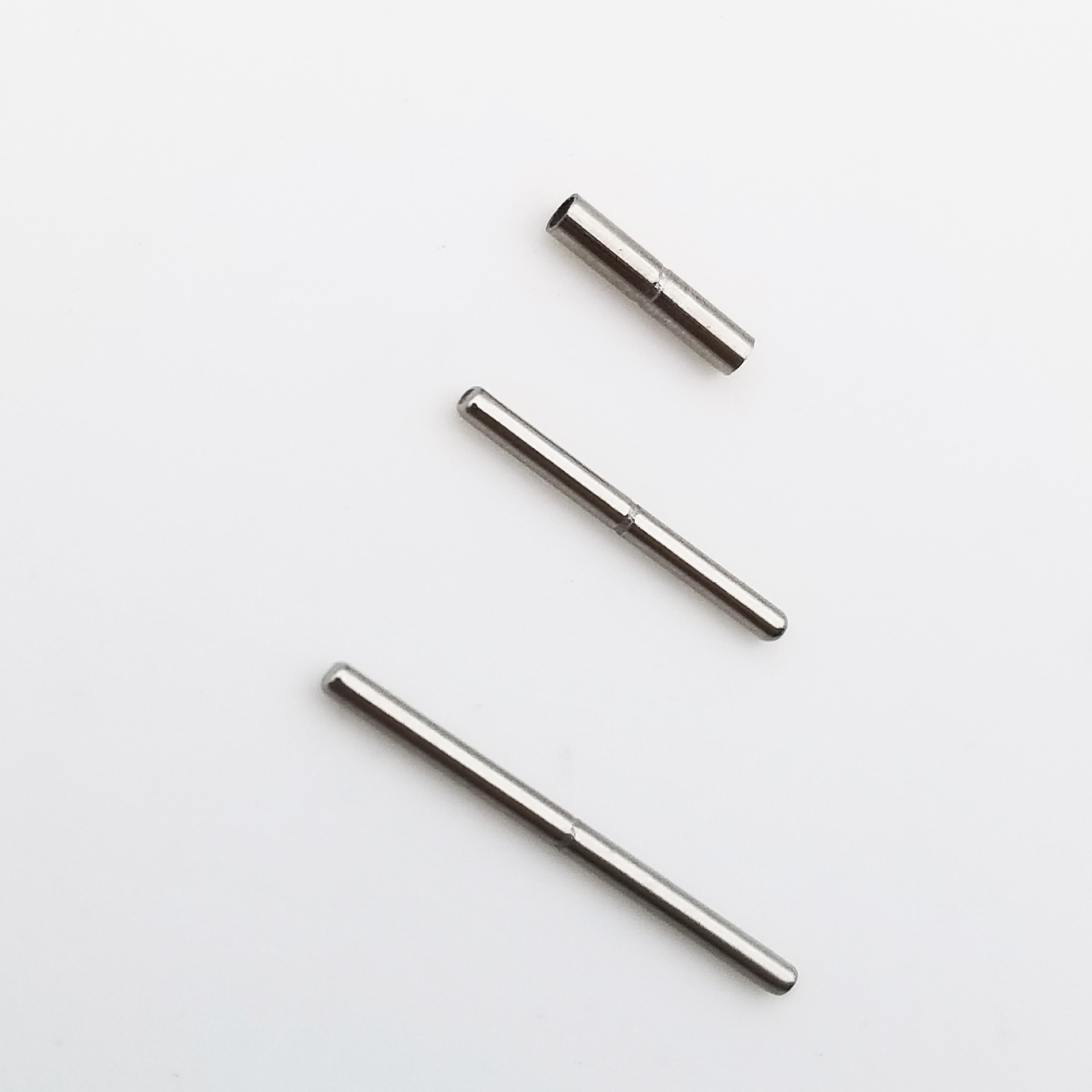 子母通手表配件连接轴钢表带套筒表轴不锈钢销子表轴连接杆8010