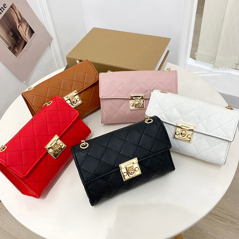 One Piece Dropshipping Trendy Fashion Rhombus Embroidered Small Square Bag Simple Casual Lock Chain Shoulder Messenger Bag Mobile Phone Bag
