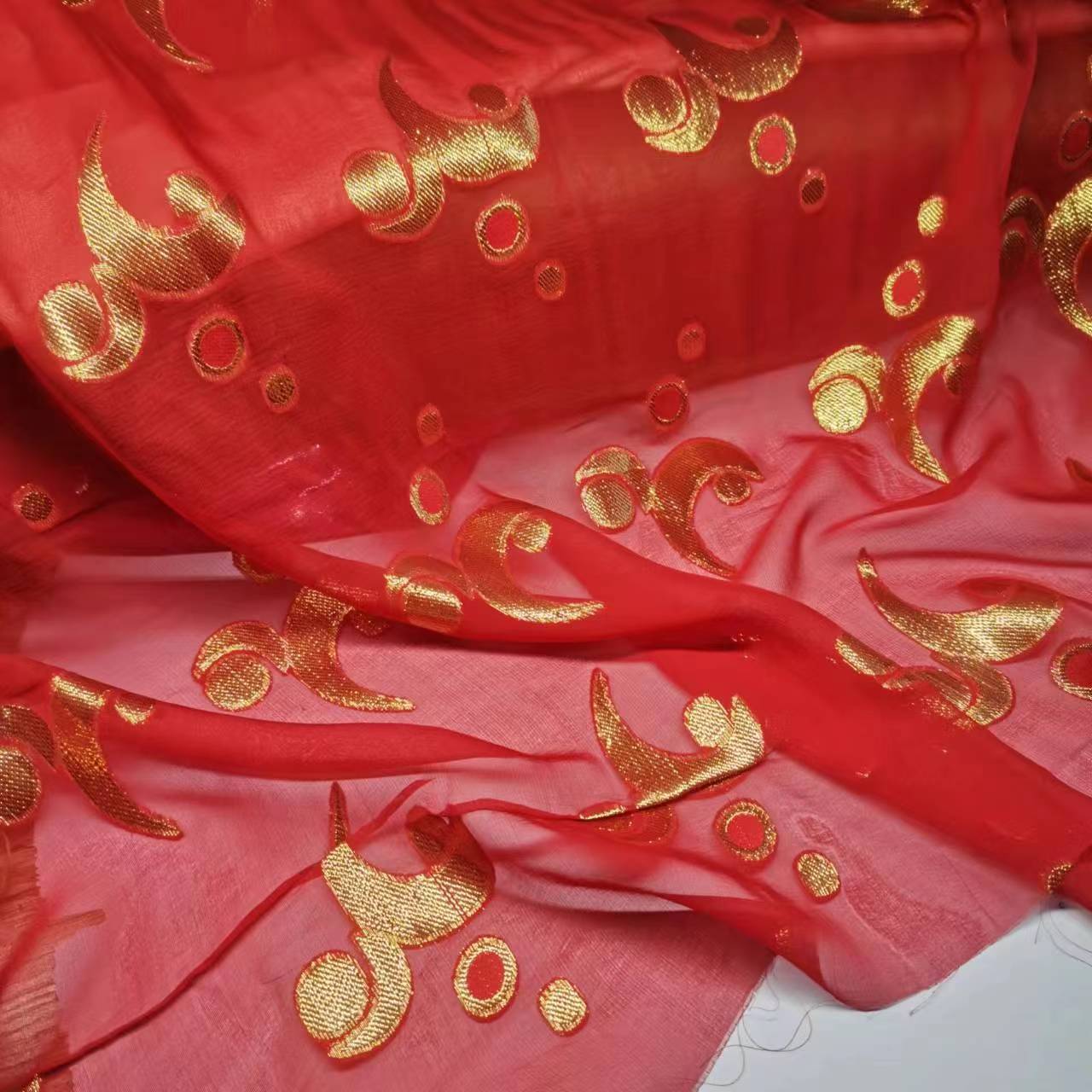 大红真丝织金面料7姆米汉服衬衫裙子乔其丝绸布料布匹-阿里巴巴