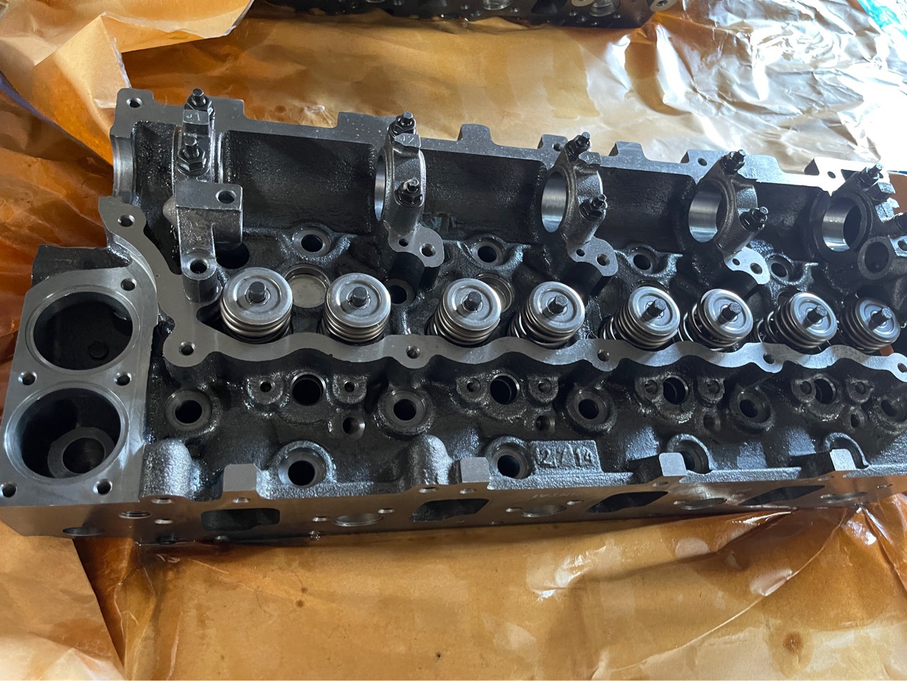 4hf1 4hg1缸盖总成-阿里巴巴