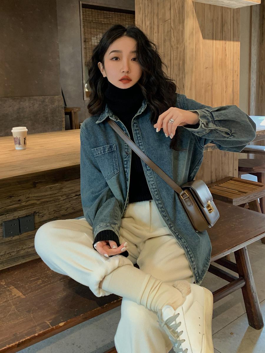 任小艺港风蓝色牛仔衬衫女叠穿秋冬2021新款复古设计感小个子上衣